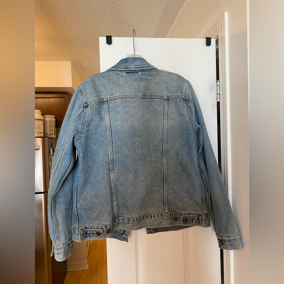 Levi’s Denim Jacket - Picture 5 of 5